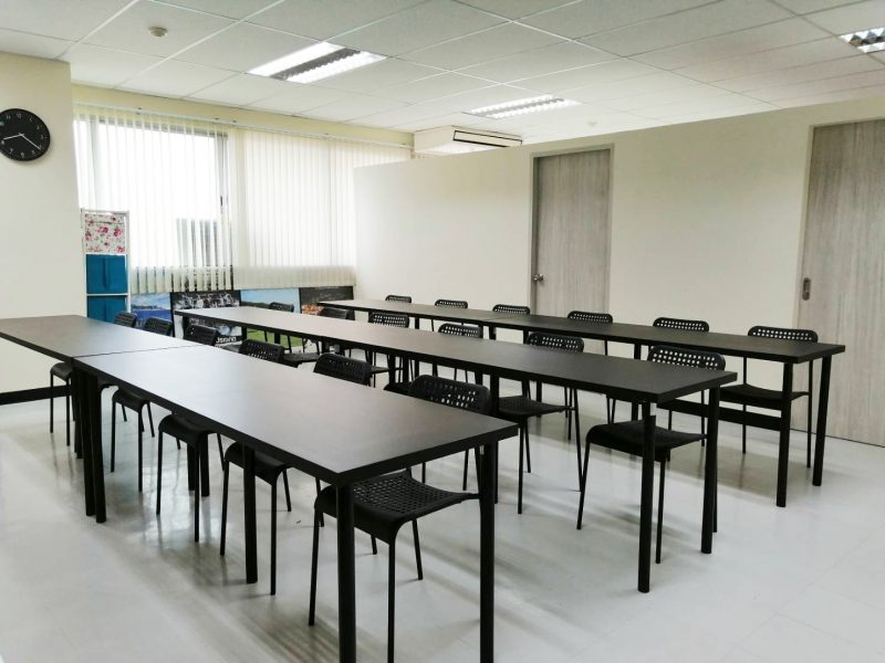 会議室のリノベーション完了です！