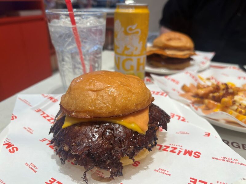 スマッシュバーガー初体験
