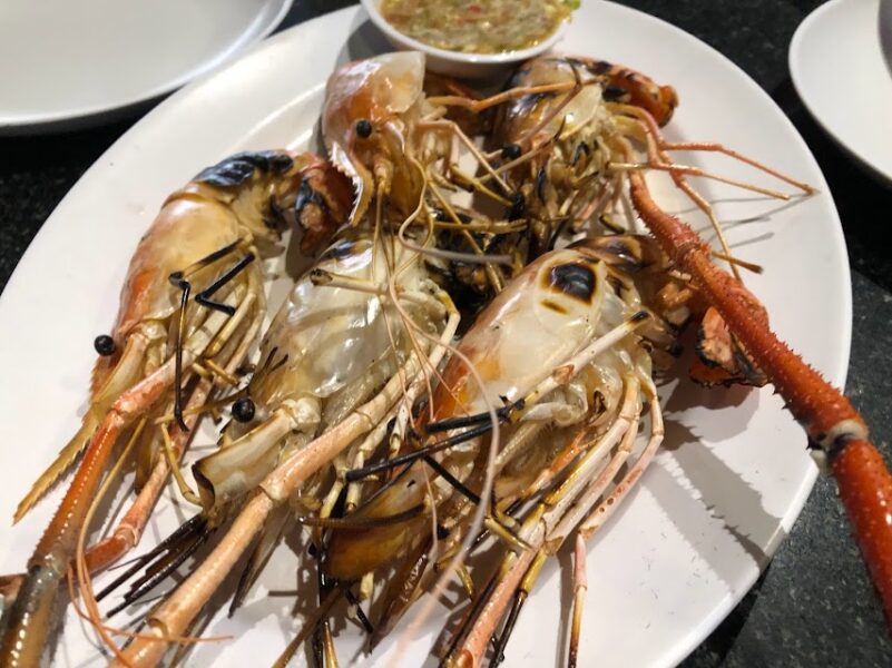 ムンアロイでシーフード