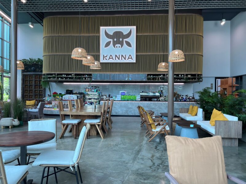 水牛カフェ Kanna – Cafe by the fields