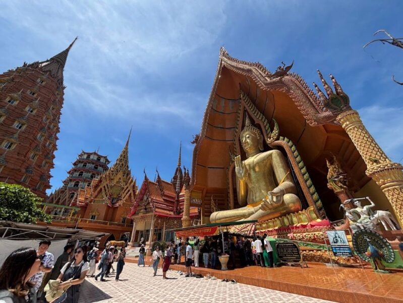 絶景のワット・タムスア