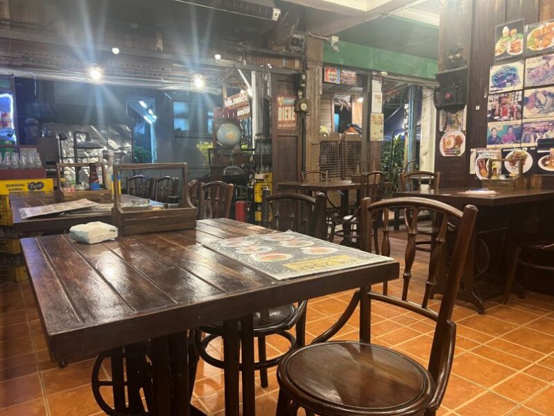 深夜のイエンタフォー